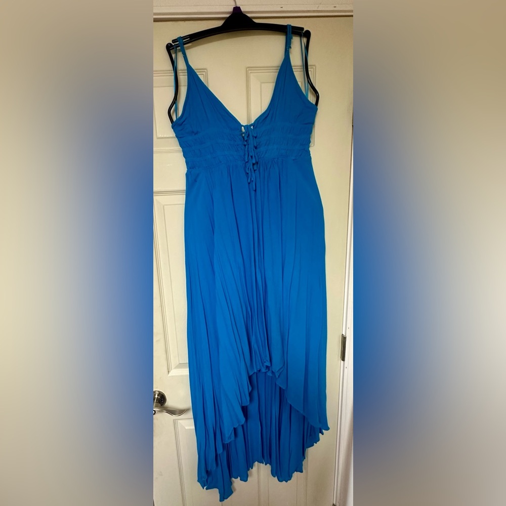 Fashion nova dress size L